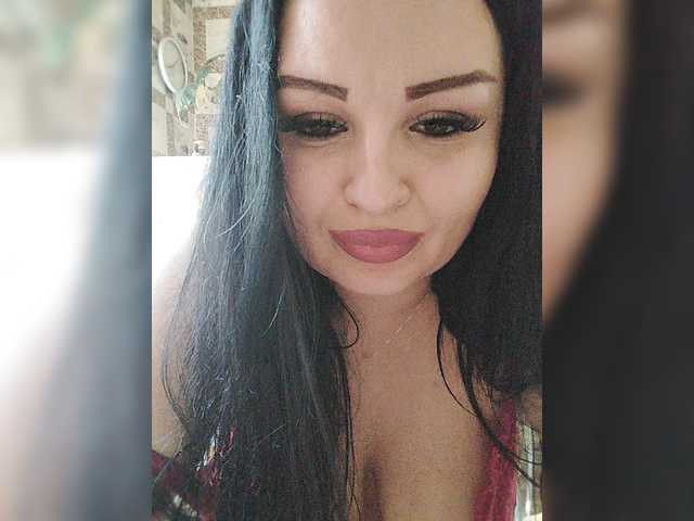 Monica- live cam on BongaCams