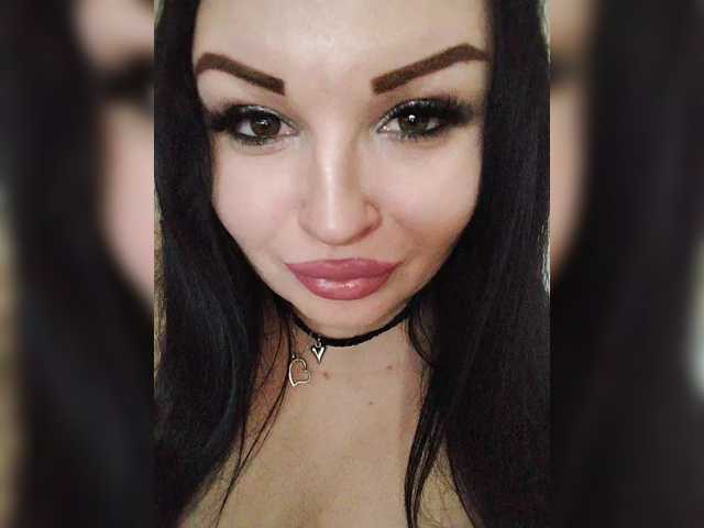 Monica- live cam on BongaCams