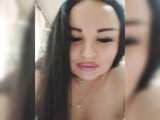 Monica- live cam on BongaCams