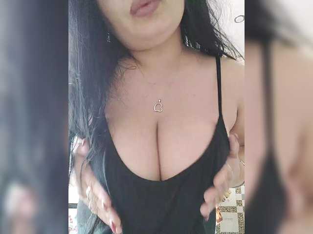 Monica- live webcam show