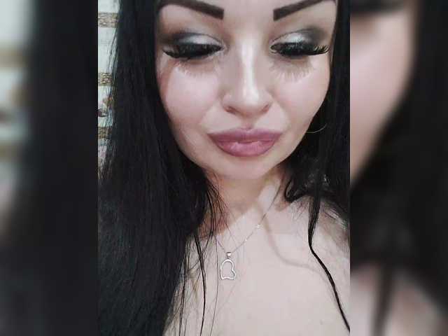 Monica- live cam on BongaCams