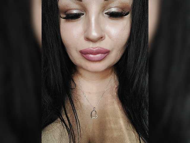 Monica- live webcam show