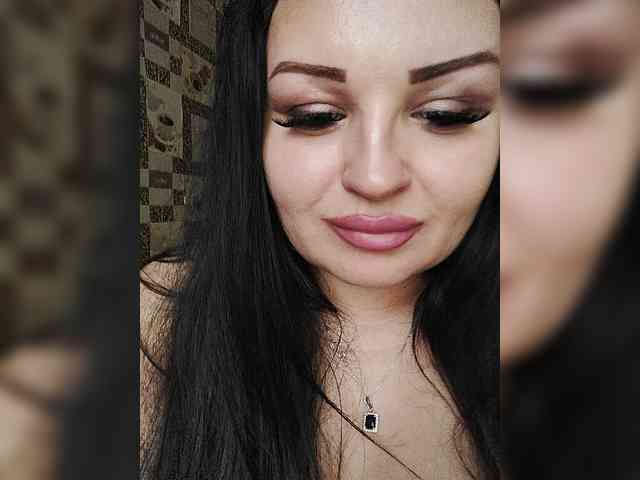 Monica- Sex Cam Show