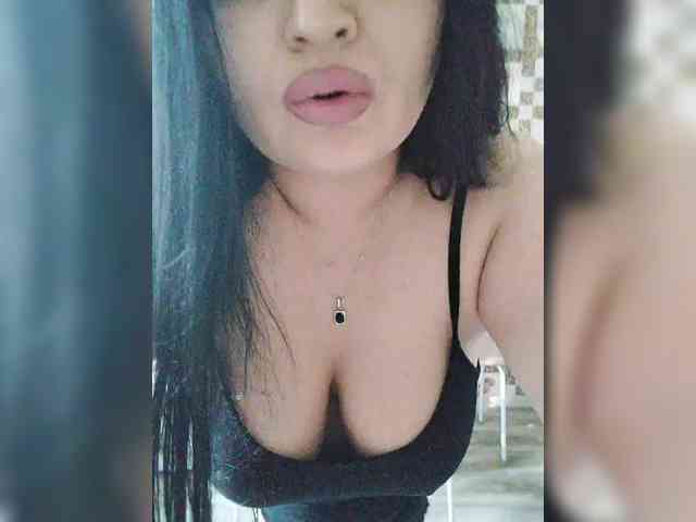 Monica- Sex Cam Show
