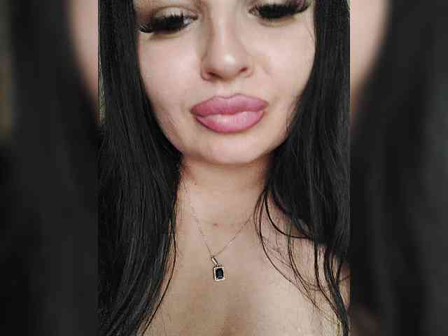 Monica- Sex Cam Show