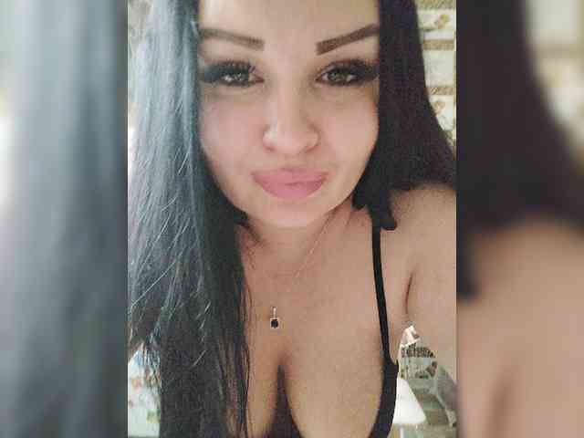 Monica- Sex Cam Show