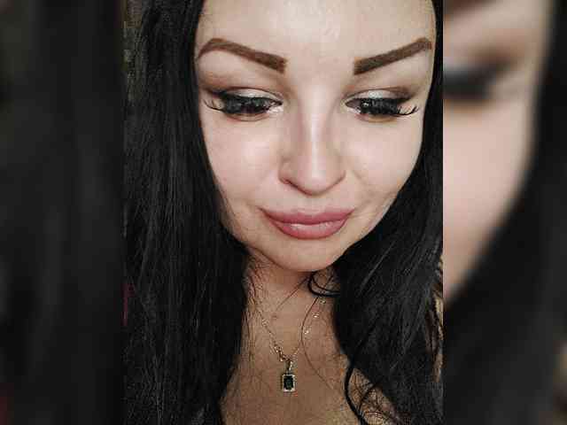 Monica- Sex Cam Show