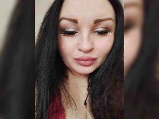 Monica- Live Webcam on BongaCams