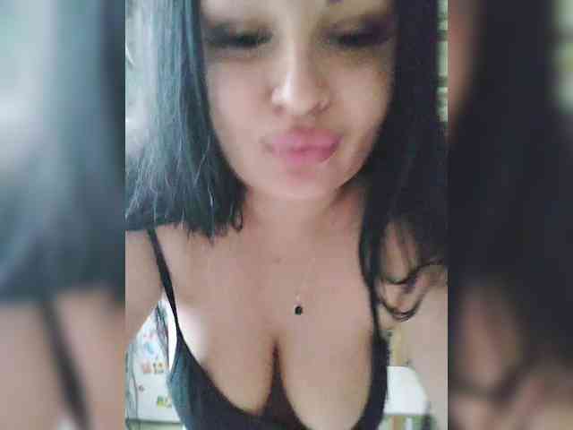 Monica- Sex Cam Show