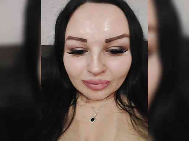 Monica- Sex Cam Show