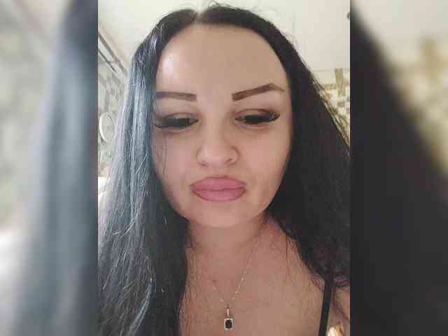 Monica- Sex Cam Show