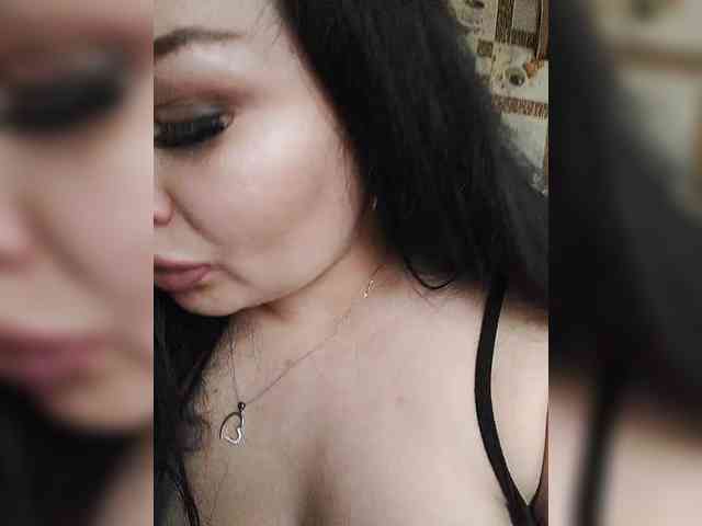 Silvercrystal's cam show statistics and live stream