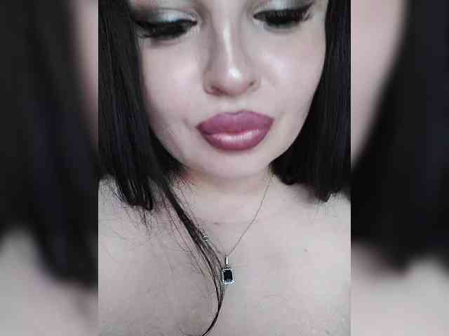Monica- Sex Cam Show