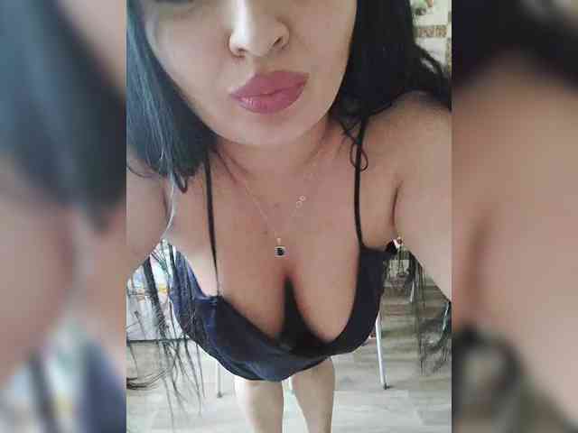 Monica- Sex Cam Show