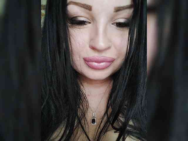 Monica- Sex Cam Show