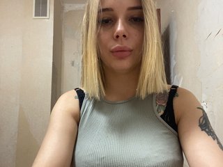 Sex-Milka Porn Show