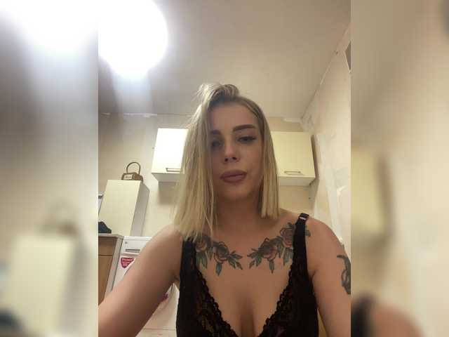 ChristineJackson live cam on BongaCams