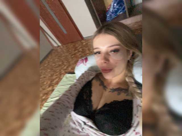 ChristineJackson live cam on BongaCams
