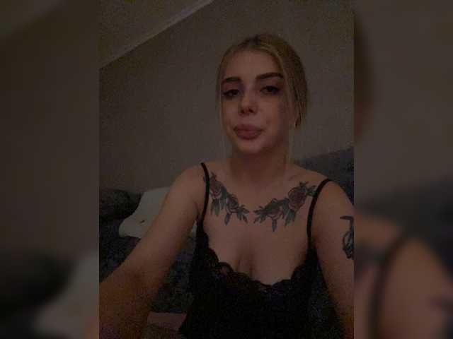 ChristineJackson live cam on BongaCams