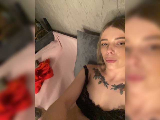 ChristineJackson live cam on BongaCams