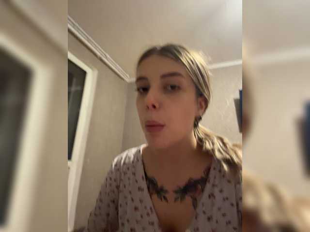 ChristineJackson live cam on BongaCams
