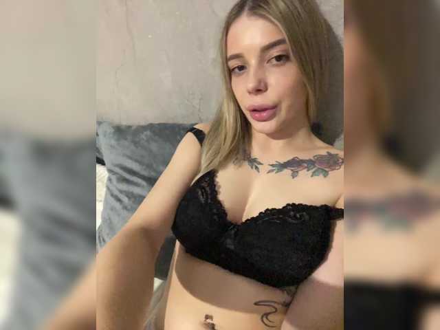 ChristineJackson live cam on BongaCams