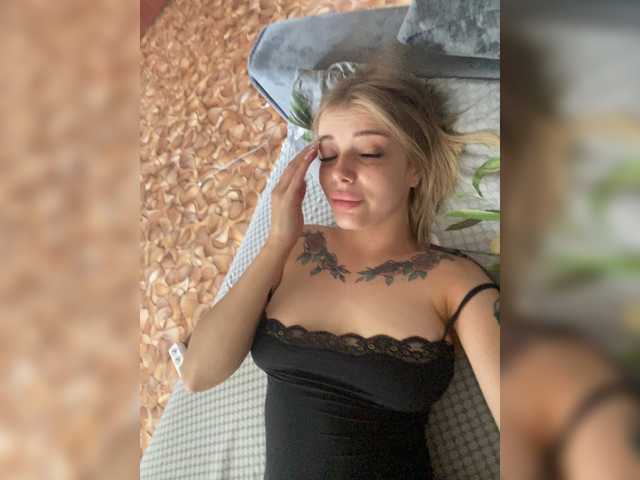ChristineJackson live cam on BongaCams