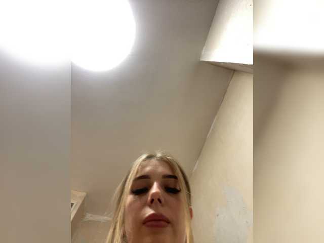ChristineJackson live cam on BongaCams