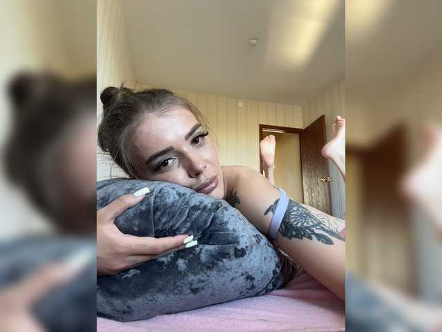 ChristineJackson live cam on BongaCams