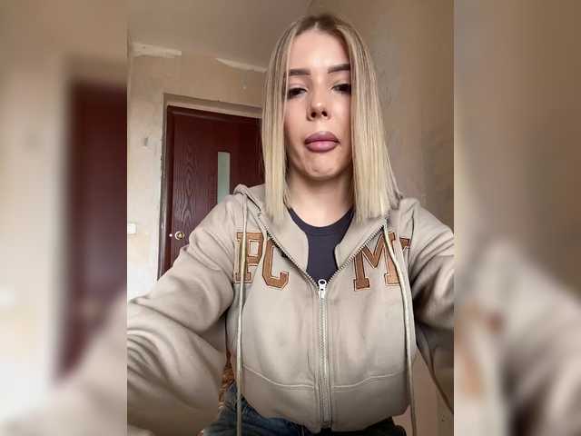 ChristineJackson live cam on BongaCams