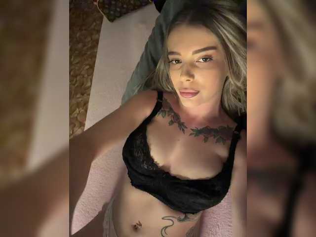 Sex-milka live cam