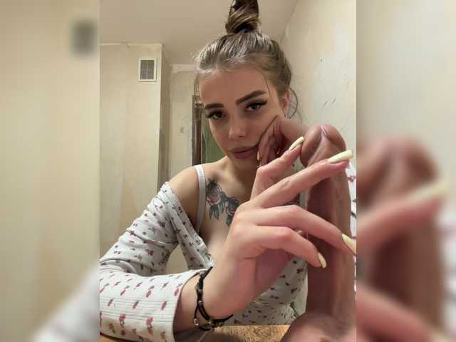 ChristineJackson live cam on BongaCams
