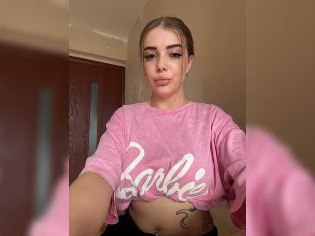 ChristineJackson live cam on BongaCams