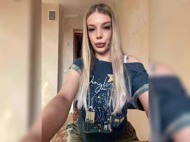 ChristineJackson live cam on BongaCams