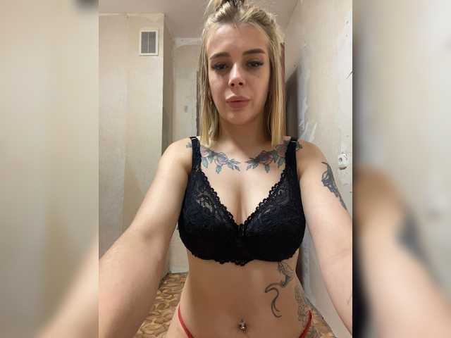 ChristineJackson live cam on BongaCams