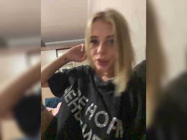 ChristineJackson live cam on BongaCams