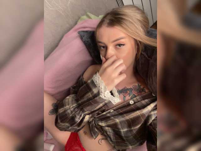 ChristineJackson live cam on BongaCams