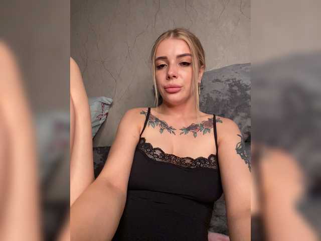 ChristineJackson live cam on BongaCams