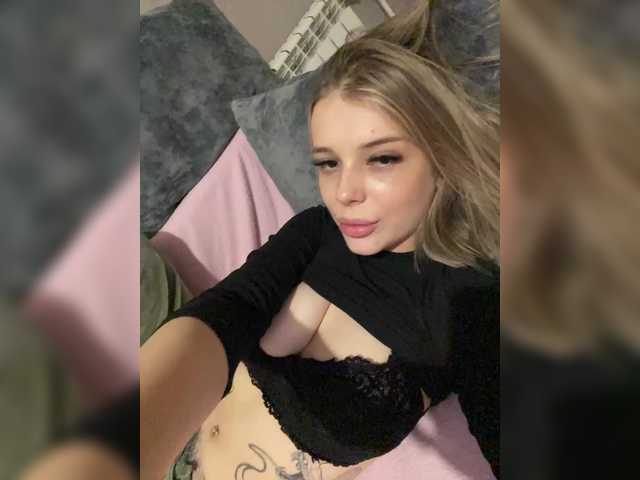 ChristineJackson live cam on BongaCams