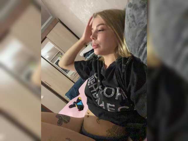 ChristineJackson live cam on BongaCams
