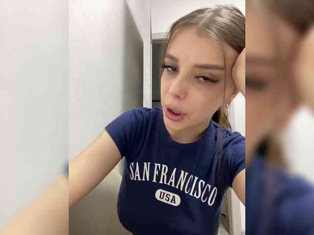 ChristineJackson webcam