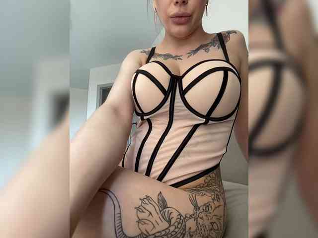 ChristineJackson webcam