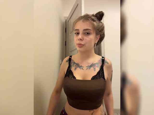 ChristineJackson webcam
