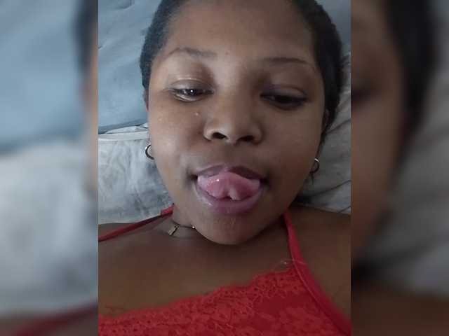 Sexygirlbiz live webcam show