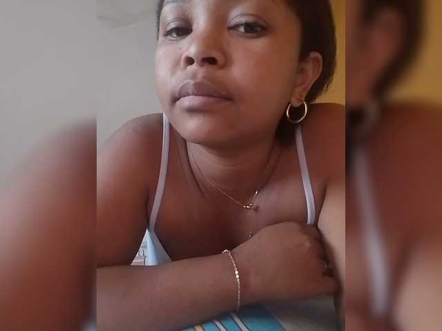Sexygirlbiz live webcam show