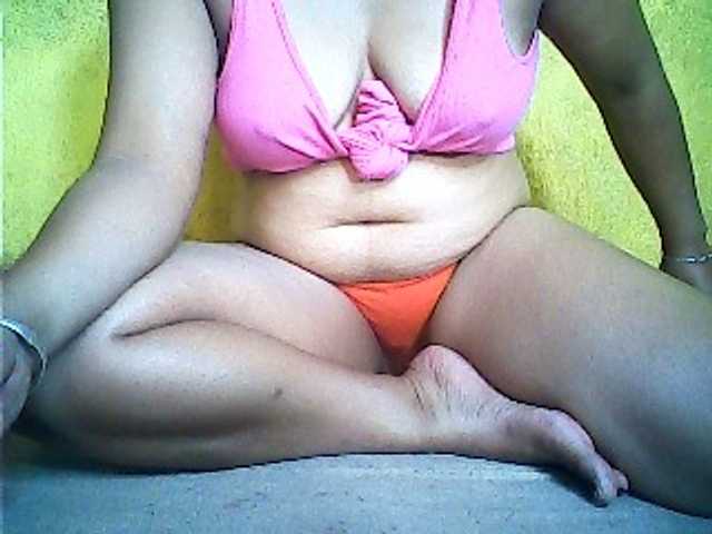 Sexygirlbiz live cam on BongaCams