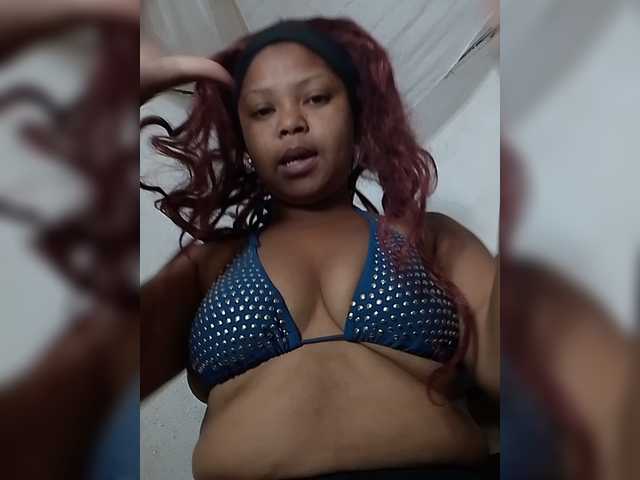 Sexygirlbiz live cam on BongaCams