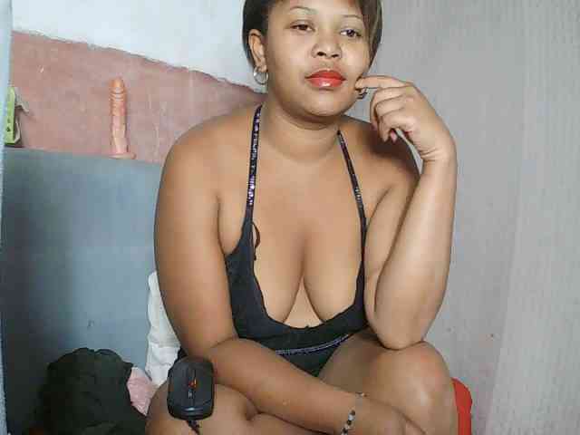 Sexygirlbiz webcam