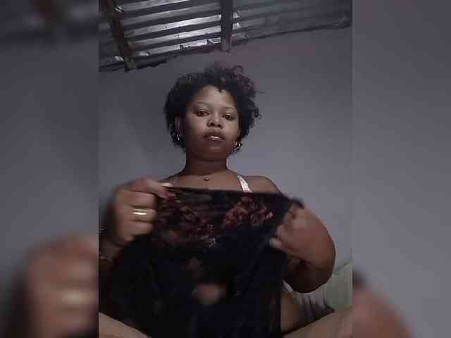 Sexygirlbiz webcam