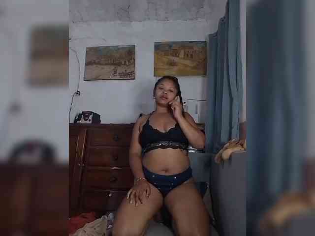 Sexygirlbiz webcam